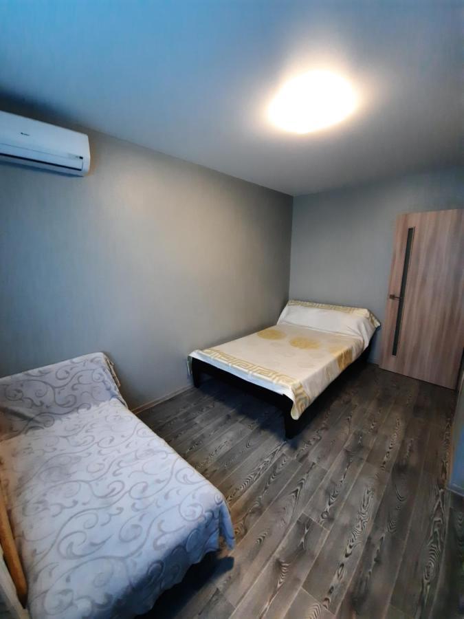 Apartment On Pedagogicheskaya Odesa Exterior foto
